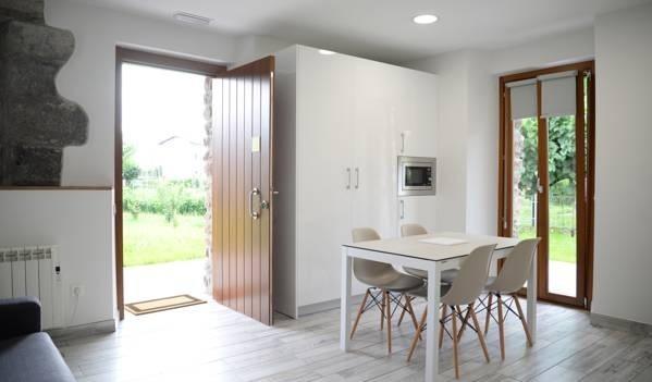 Apartamentos Aldagaia Hernani Szoba fotó