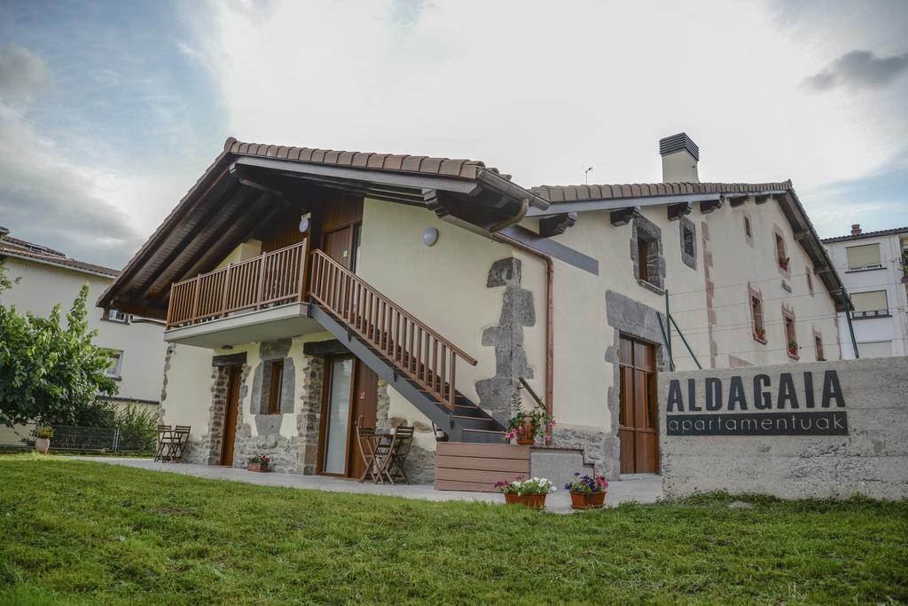 Apartamentos Aldagaia Hernani Szoba fotó