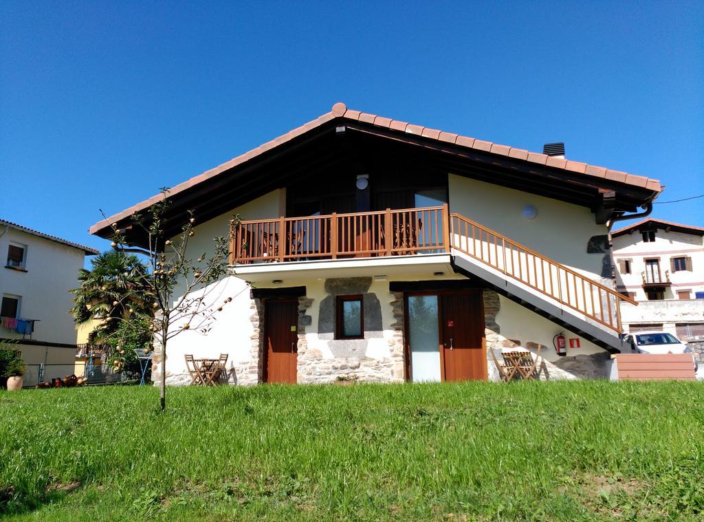 Apartamentos Aldagaia Hernani Szoba fotó